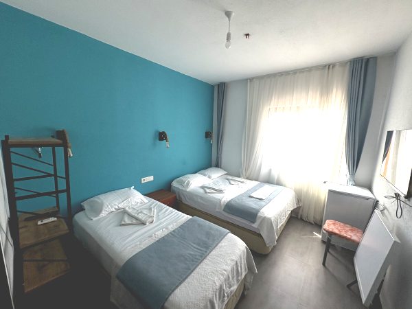 Studio Kara Manzaralı